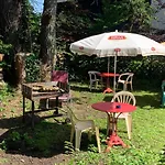 فندق مبيت وإفطار La Caronniere 3*