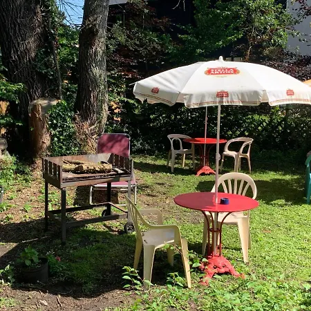 Couette-café La Caronnière 3*